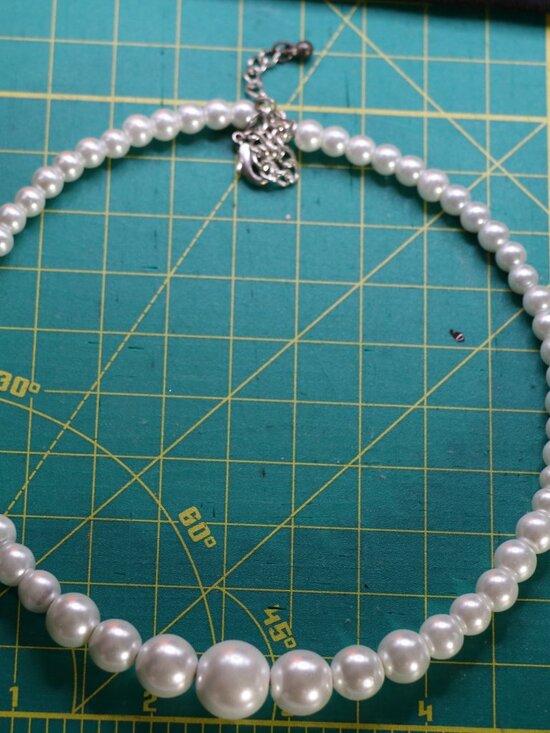 Faux Pearl Graduated Bead Choker and Boho Bracelet Combo Set - Picture 4 of 6